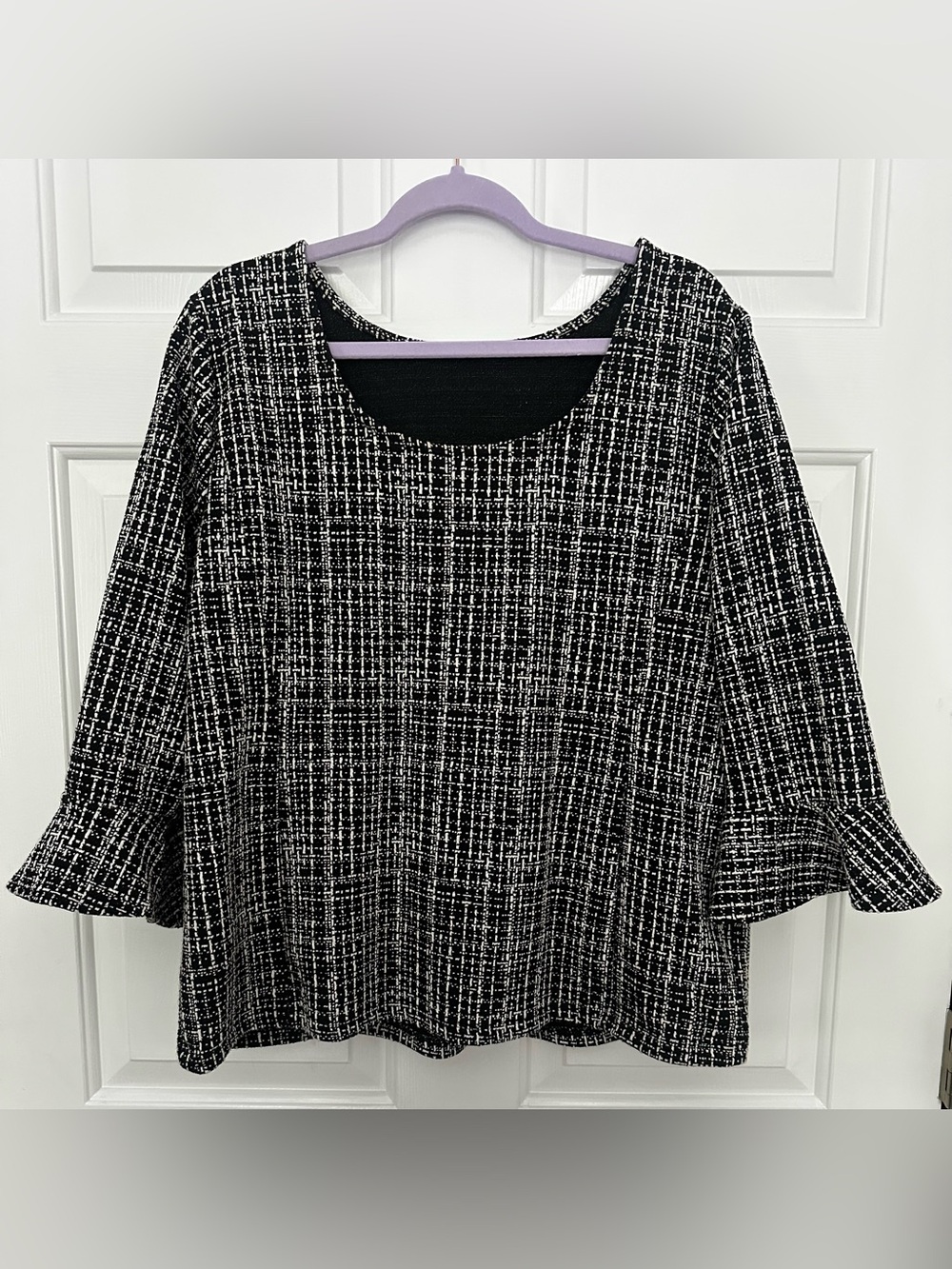 Talbots Black and White Textured Scoop-Neck Tunic with Ruffle Sleeves